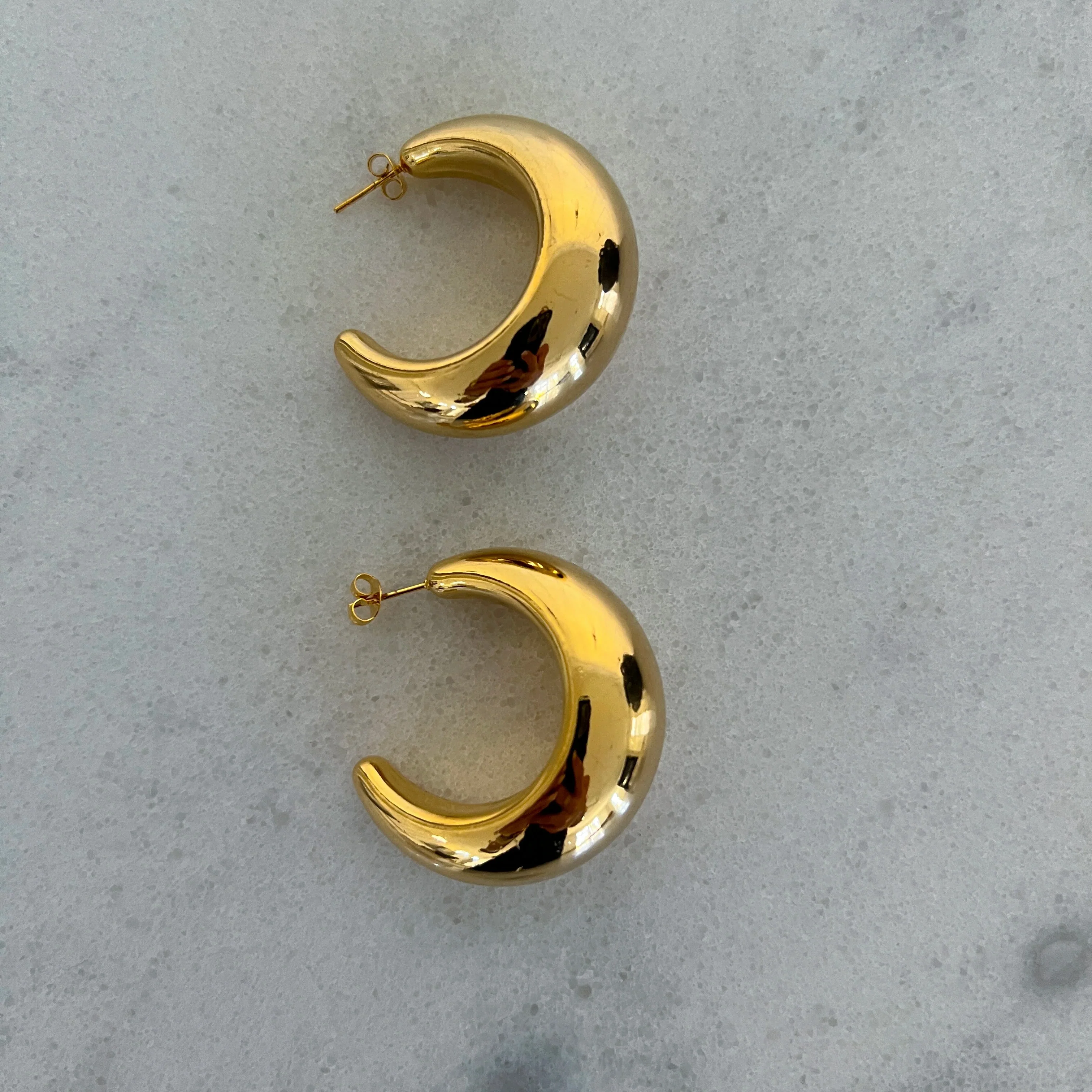 Blake Hoops-Gold - Image 2