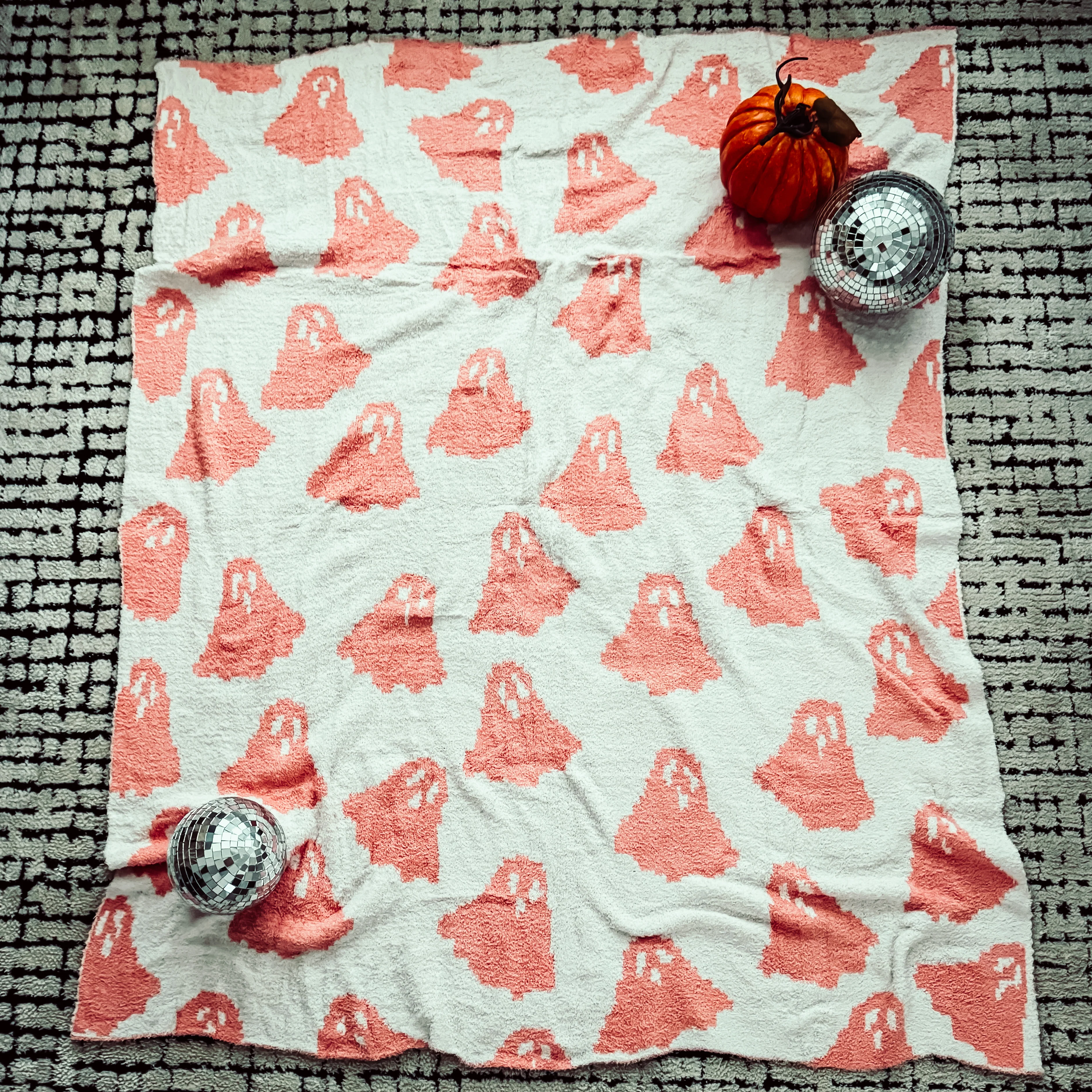 Coral Boo Blanket - Image 2